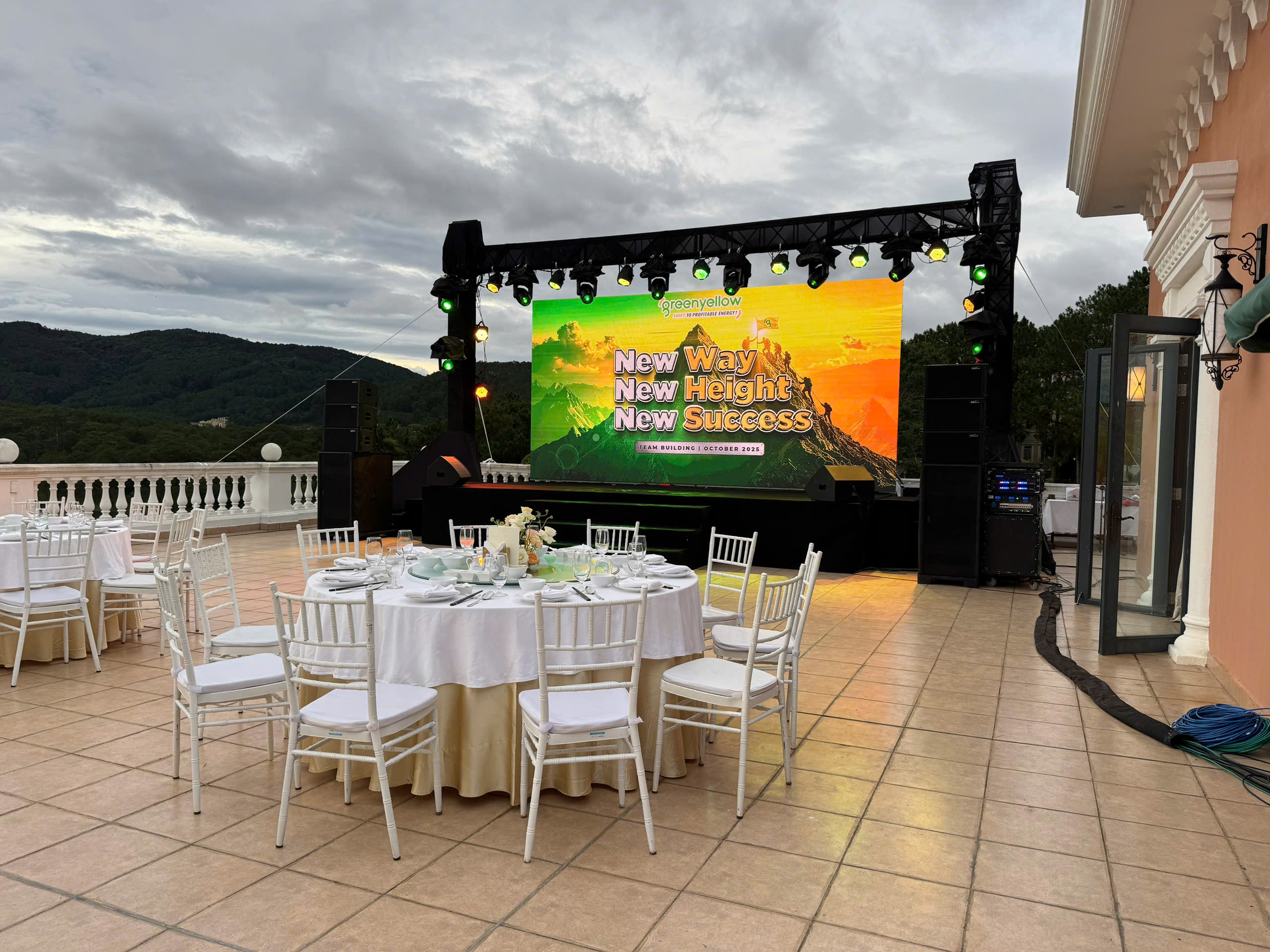 Cho Thuê Các Vật Dụng Nghi Thức Sự Kiện